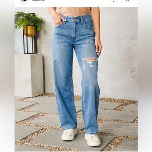 Levi’s Baggy Dad Jean